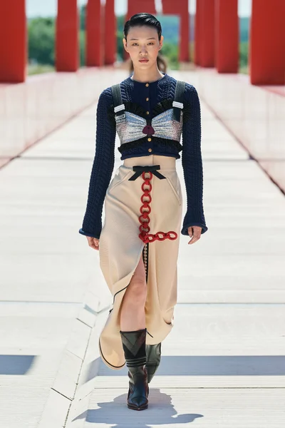 Look 21